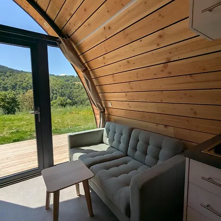 Kapszulahotel La De Romane - Mont Lozere Le Bleymard